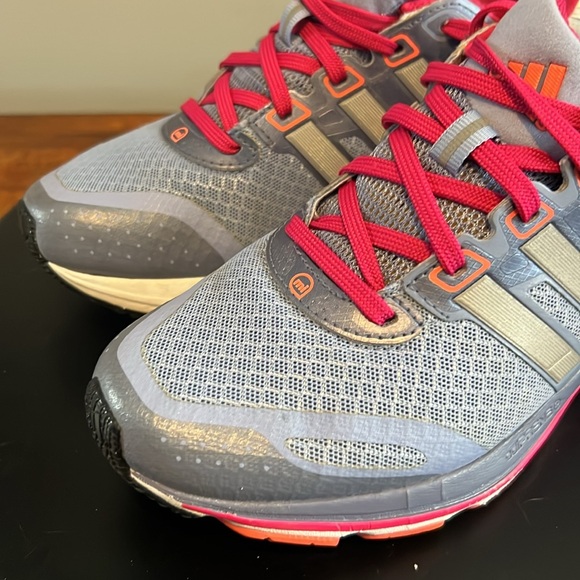 Adidas SuperNova Sneakers EUC - Picture 8 of 17